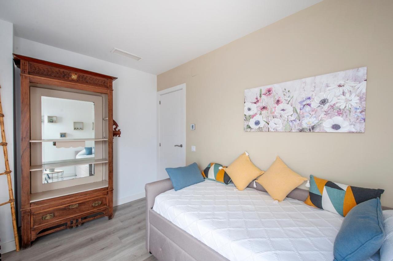 Casa Valentina: Confort Y Luz En Sevilla Centro エクステリア 写真